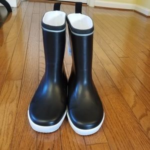 Tretorn rain boots